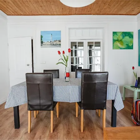 Center In Lively Bairro Alto! Lisbon