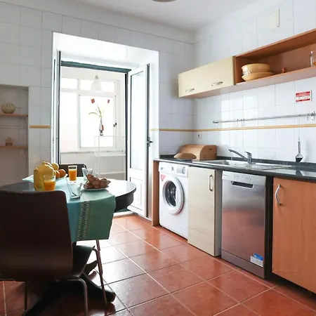 Apartment Center In Lively Bairro Alto! Lisbon