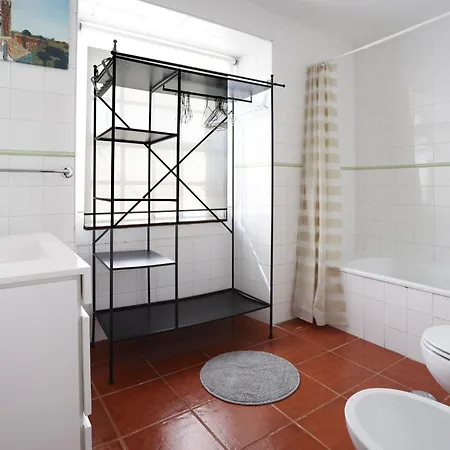 Center In Lively Bairro Alto! Apartment Lisbon