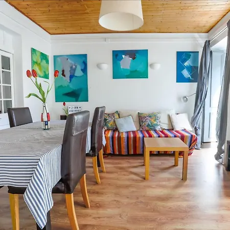 아파트 Center In Lively Bairro Alto! *