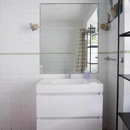 아파트 Center In Lively Bairro Alto! 리스본