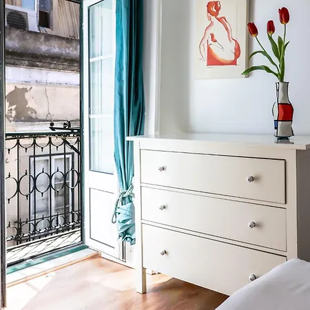 아파트 Center In Lively Bairro Alto! *